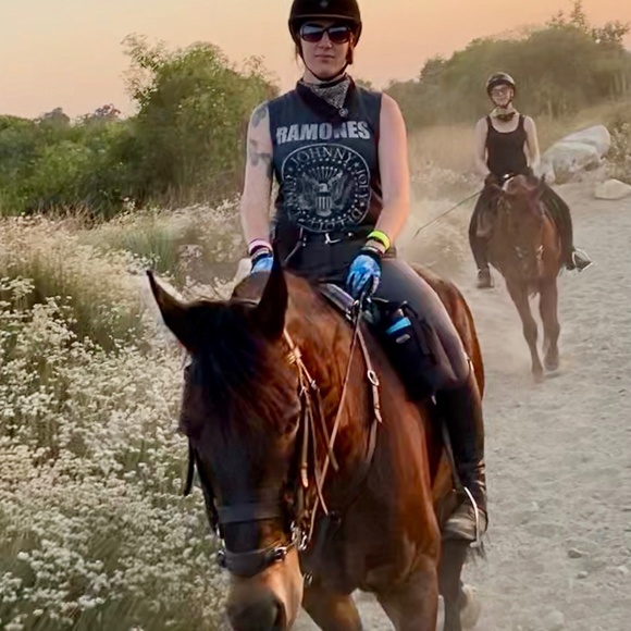 Meet your Posher, Lane - Picture 2 of 3